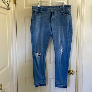 a.n.a Distressed Denim Jeggings size 18. $12